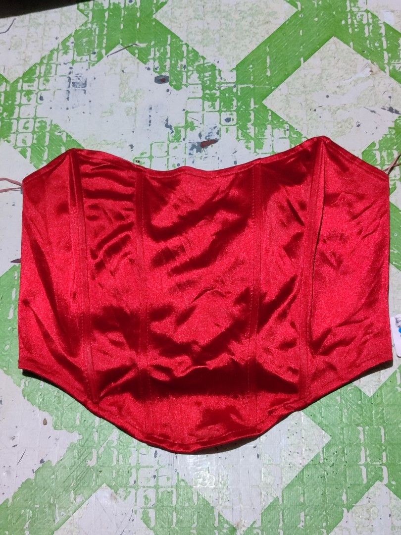 Red corset top (Category: Others Tops) located in Makati City. Submitted by sunnyyyy_07 (Listing ID 1470269115, Image 2). Description: Medium Size Waist 26-27.