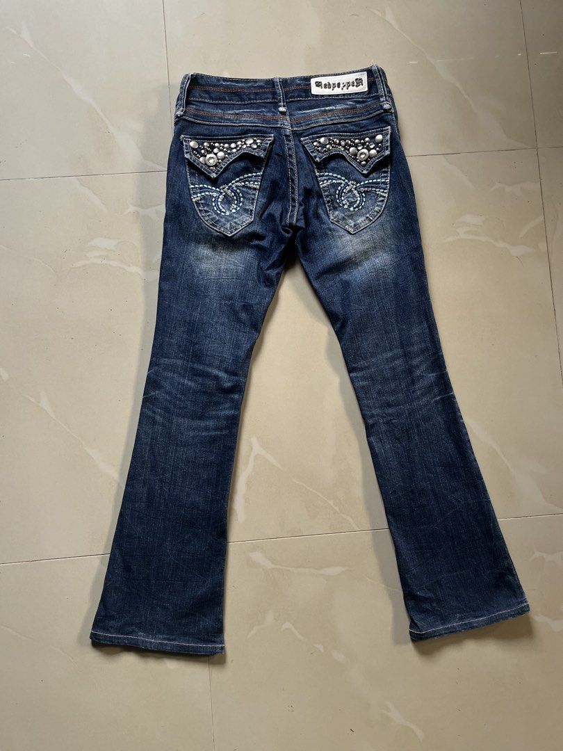 Red Pepper Denim Jeans Flared Rhinestone Studded Pockets (Category: Jeans) located in San Fernando. Submitted by p_thrifts (Listing ID 1470211348, Image 2). Description: 25 on tag pag measured on tape 27.