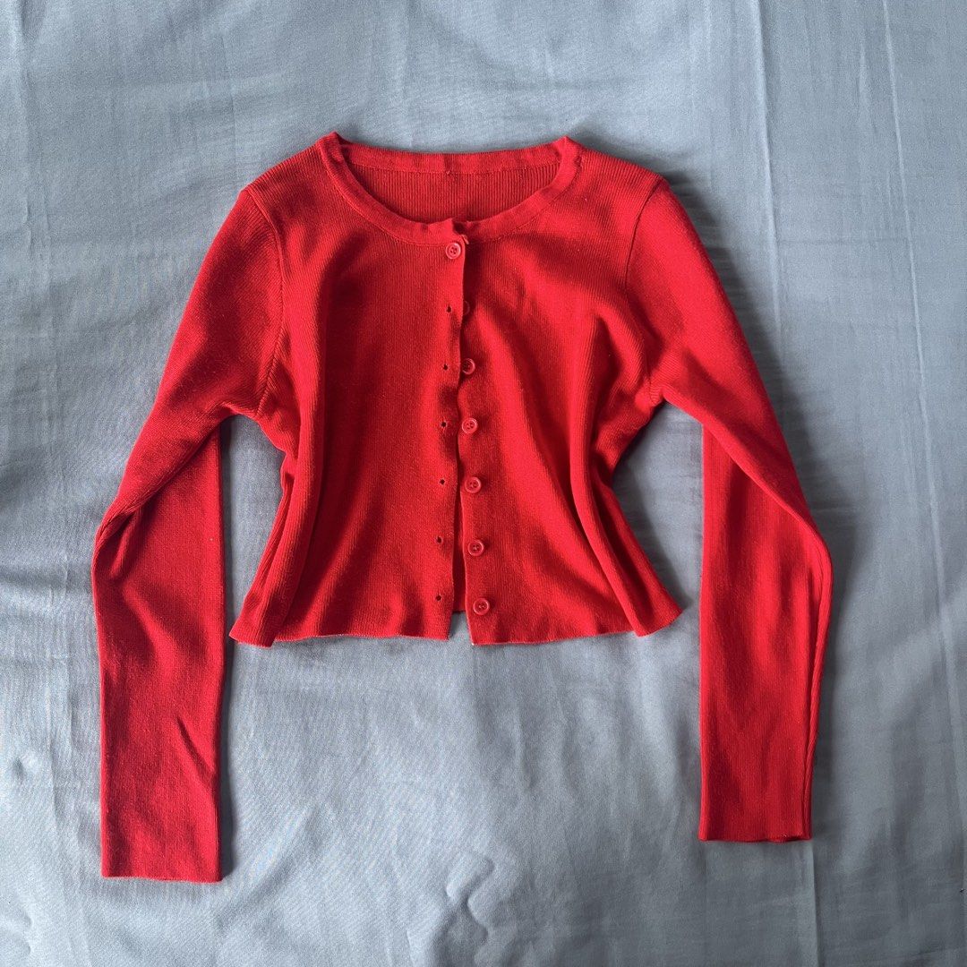 Red Ribbed Knit Button Up Long Sleeve Cardigan (Category: Longsleeves) located in Bocaue. Submitted by frankie_1818 (Listing ID 1470189430, Image 1). Description: - worn twice - rfs: need funds and hindi na nagagamit Loc: UST Manila.