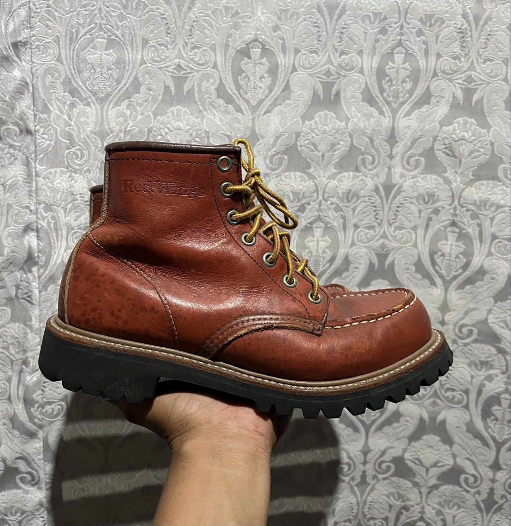 Red Wings Heritage Moc Toe Leather Boots (Category: Boots) located in General Santos City (Dadiangas). Submitted by thiftnibadi3 (Listing ID 1470259359, Image 2). Description: Red Wings leather work boots. Classic brown leather with contrast stitching. Lug soles for extra traction. Standard lace-up design with metal eyelets. Stamped logo on the side ankle. Plenty of wear left in the soles. Patina is developing nicely on the leather..