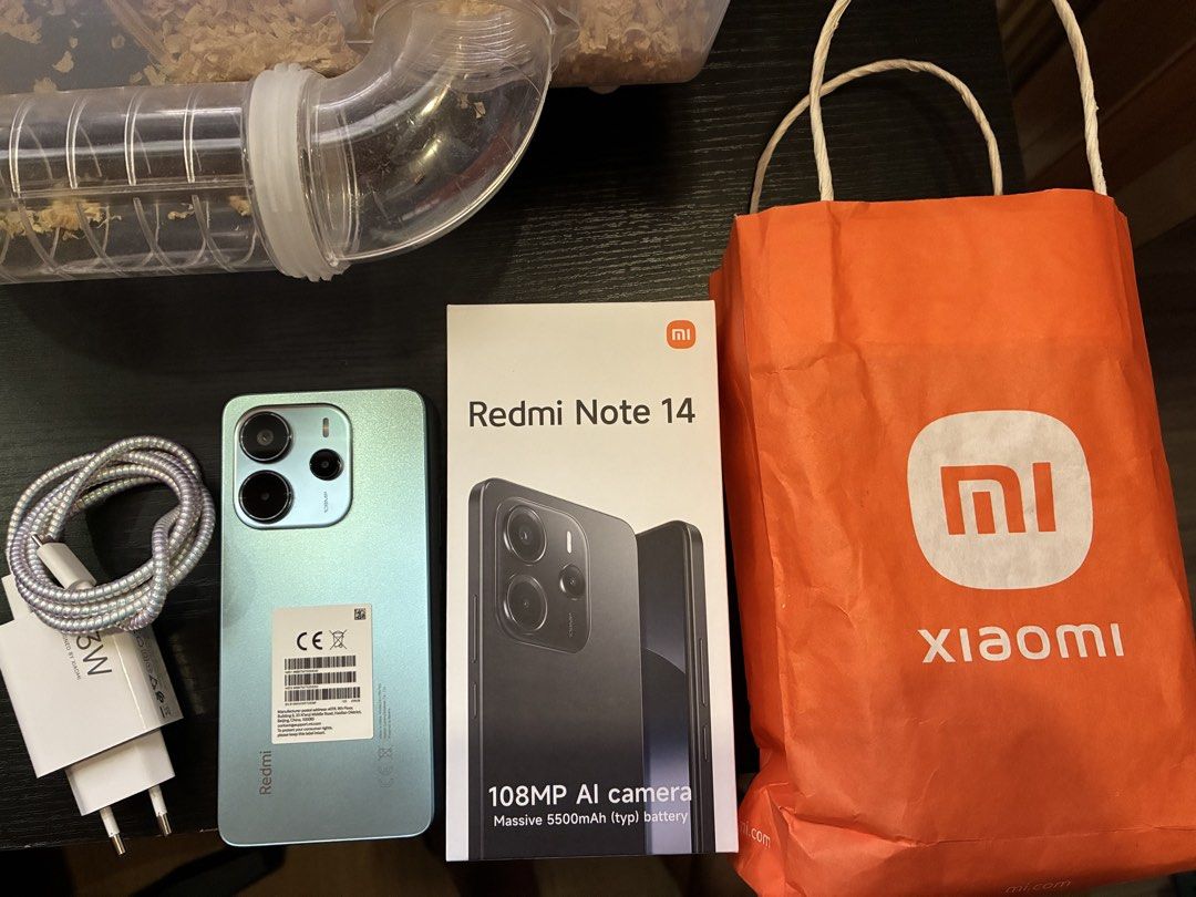 Redmi Note 14 (Category: Xiaomi) located in Taguig. Submitted by nnlzstrfn (Listing ID 1470158042, Image 1). Description: Redmi Note 14 Complete Set (used by our son, last year August lang binili) 8gb+4gb RAM 256gb No repair history No issues 5500 mah battery For sale only. Not open for swap 📍taguig area Rfs: need cash.
