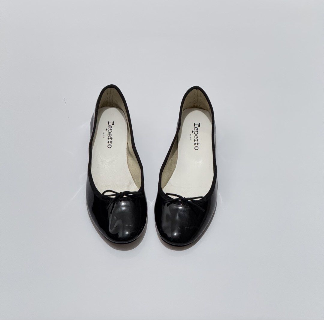 Repetto sandals (Category: Heels) located in Quezon City. Submitted by byuklph (Listing ID 1470320660, Image 2). Description: Authentic 💯size37.5/23cm🦋 Excellent condition No inclusion .