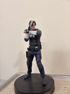 Resident Evil Jill Valentine Collector Figure, Toys & Collectibles ...