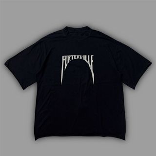 (Category: ) located in . Submitted by hype_thrifts (Listing ID 1470311509, Image 1). Description: .