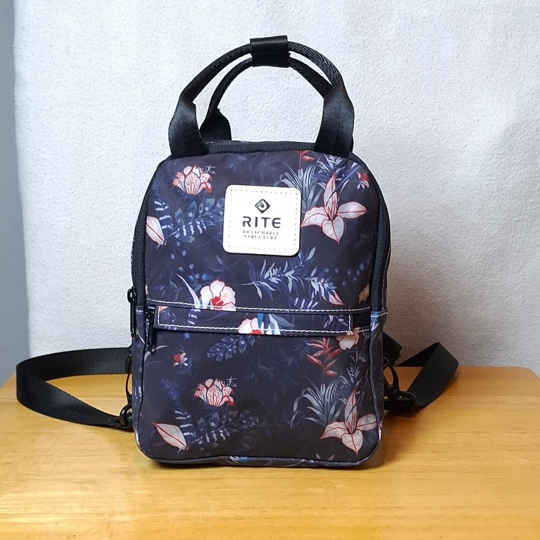 Rite 2way Mini Backpack (Category: Backpacks) located in Baguio. Submitted by kathuu27 (Listing ID 1470226703, Image 1). Description: RITE 2way mini backpack 16 x 10 x 22cm YKK zippers Good condition Baguio City Based (open for dropping/meet-up) Outside Baguio - Payment First Shipping +SF Courier: Jnt.