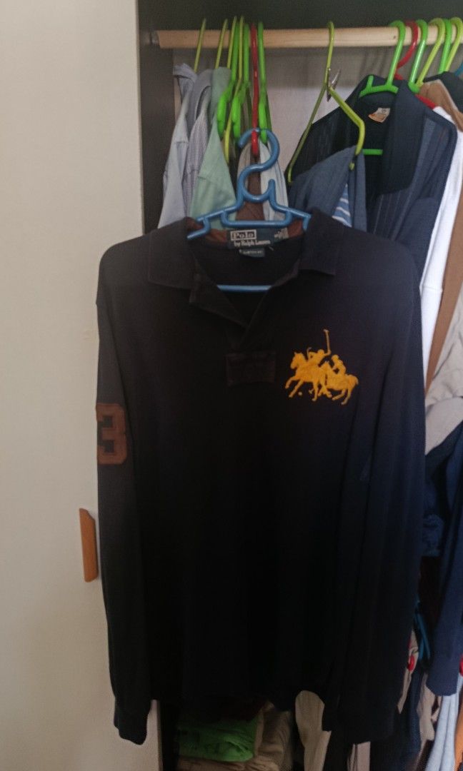 RL big logo long sleeve leather polo (Category: Tshirts & Polo Shirts ) located in Jaen. Submitted by vinzyrus217291 (Listing ID 1470194862, Image 1). Description: 20x26-29 (mas mahaba likod) Nueva ecija location can do meetups or shipping via jnt.