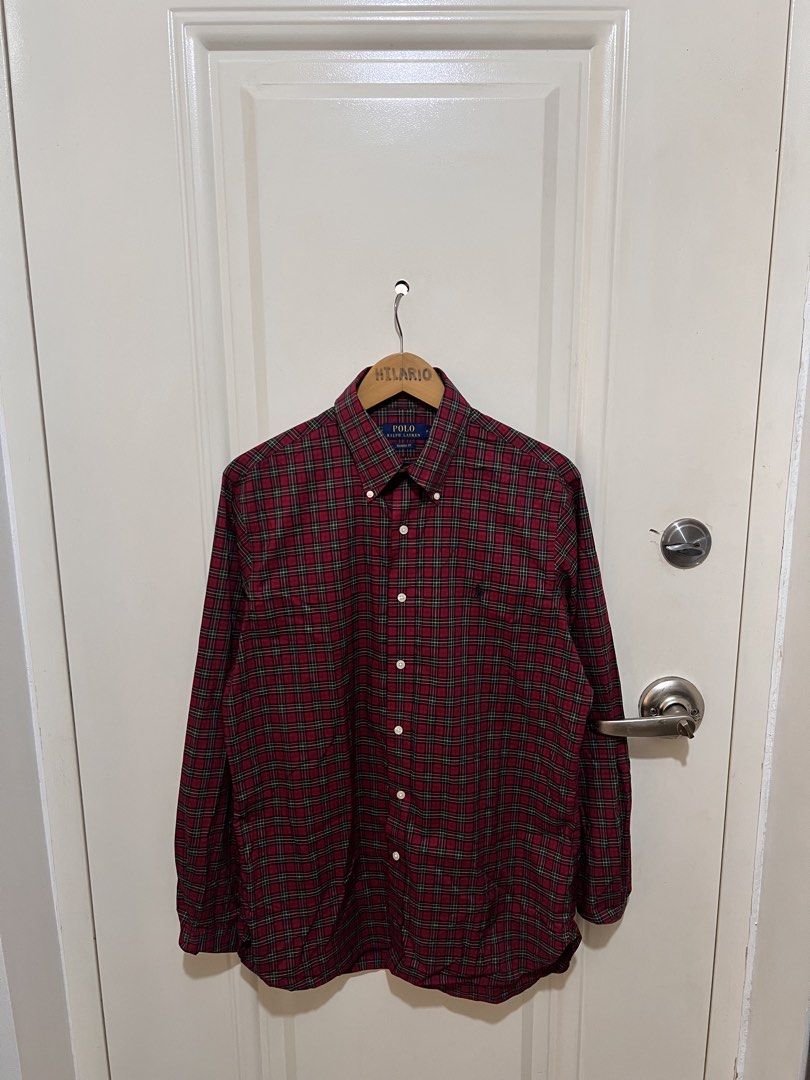 RL Checkered Classic Fit Shirt (Category: Formal Shirts) located in San Pedro. Submitted by _eyamarieii (Listing ID 1470334864, Image 1). Description: RL Checkered Classic Fit Shirt Like new condition Color rate 9.5/10 No issue Size Medium ontag Width 22 Length 31 • 850+sf.