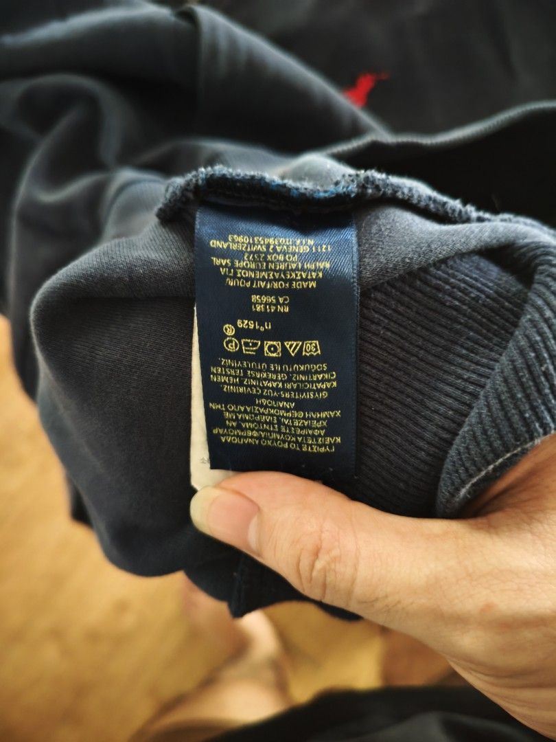 RL hoodie zipper (Category: Coats, Jackets and Outerwear) located in Caloocan City. Submitted by u290656 (Listing ID 1470157727, Image 3). Description: .