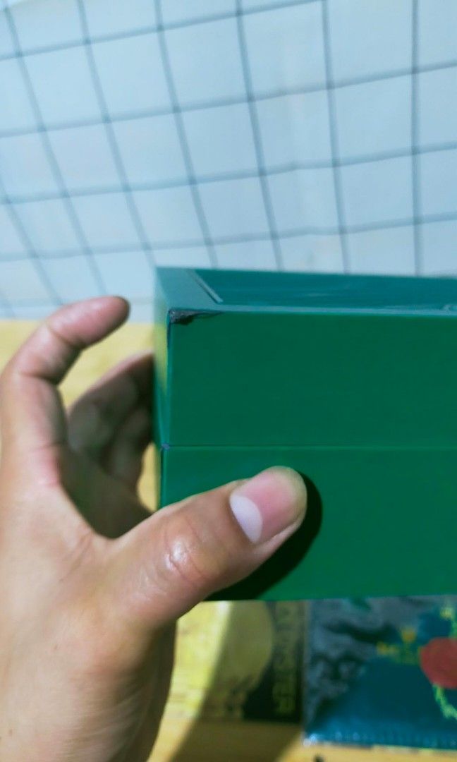 Rolex watch box (Category: Accessory Holder, Box & Organizers) located in Caloocan City. Submitted by chani7878 (Listing ID 1470243984, Image 3). Description: Rolex watch box only and card meet up lalamove jnt not shoulder shipping issue nasa pic po dm for more details metro manila po negotiable pa ung price.
