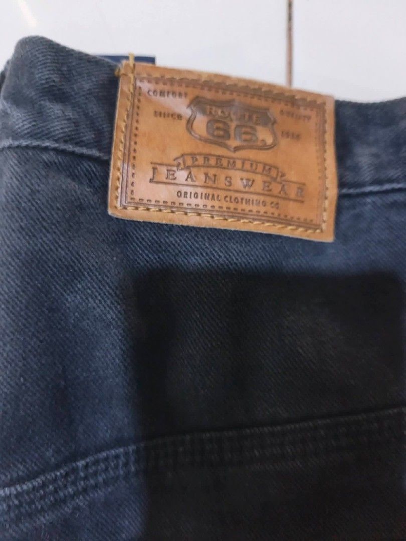 Route 66 Black Denim Cargo Shorts Size 36 (Category: Shorts) located in San Carlos City. Submitted by dhong_abay_thrift (Listing ID 1470206380, Image 2). Description: - Brand: Route 66 - Style: Carpenter denim shorts - Color: Washed black - Size: 36 - Material: 100% heavy-duty cotton - Features: Side pocket details, back patch pockets, branded leather patch, metal button closure.