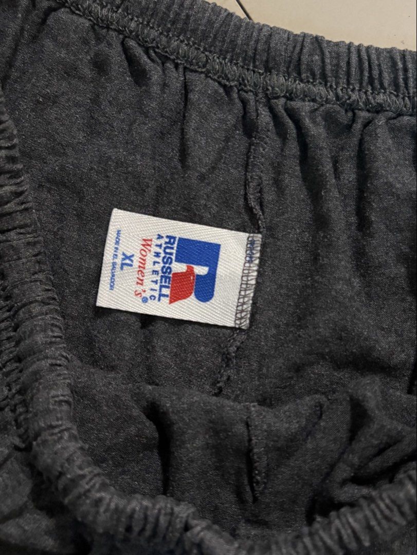 Russell athletic shorts (Category: Shorts) located in Binangonan. Submitted by polinn.xx (Listing ID 1470202091, Image 2). Description: 29-38waistline.