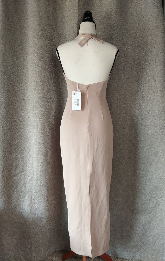 SAINTS & SECRETS beige sexy dress (Category: Dresses) located in Alicia. Submitted by glambercena (Listing ID 1470174123, Image 3). Description: Dimes: bust: 34"-36" (armpit to armpit) waist: 26"-28" length: 49" Xsmall on tag, semi stretchable.