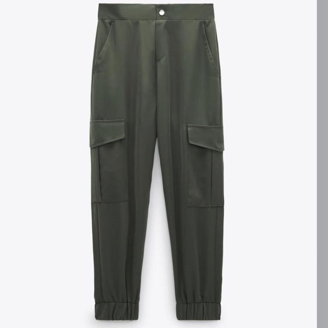 SALE‼️ ZARA cargo trouser (Category: Jeans) located in San Jose del Monte. Submitted by senorita_wella (Listing ID 1470285647, Image 3). Description: .