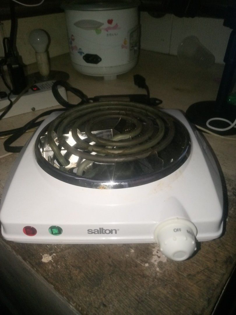 Salton Single Burner Electric Cooker (Category: Cookers) located in Paranaque City. Submitted by kuyzlhex.trading (Listing ID 1470216622, Image 3). Description: .
