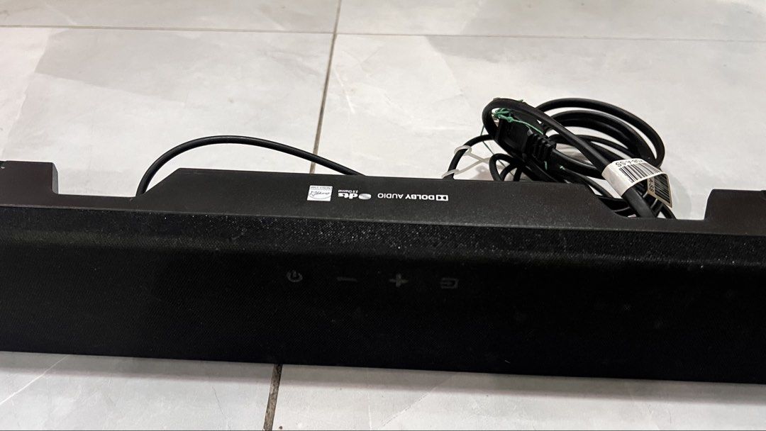 Samsung Bluetooth Sounbar HW-T420 (Category: TV Parts & Accessories) located in San Fernando. Submitted by declutteringyishi (Listing ID 1470282383, Image 3). Description: hello! selling my samsung bluetooth soundbar hw-t420 for ₱3,000 in very good condition! rfs: decluttering inclusion: - main soundbar speaker - wired passive subwoofer - power cord - optical audio cable - remote control 📍 location: Pampanga 💸 mode of payment: GCash 📦 mode of 