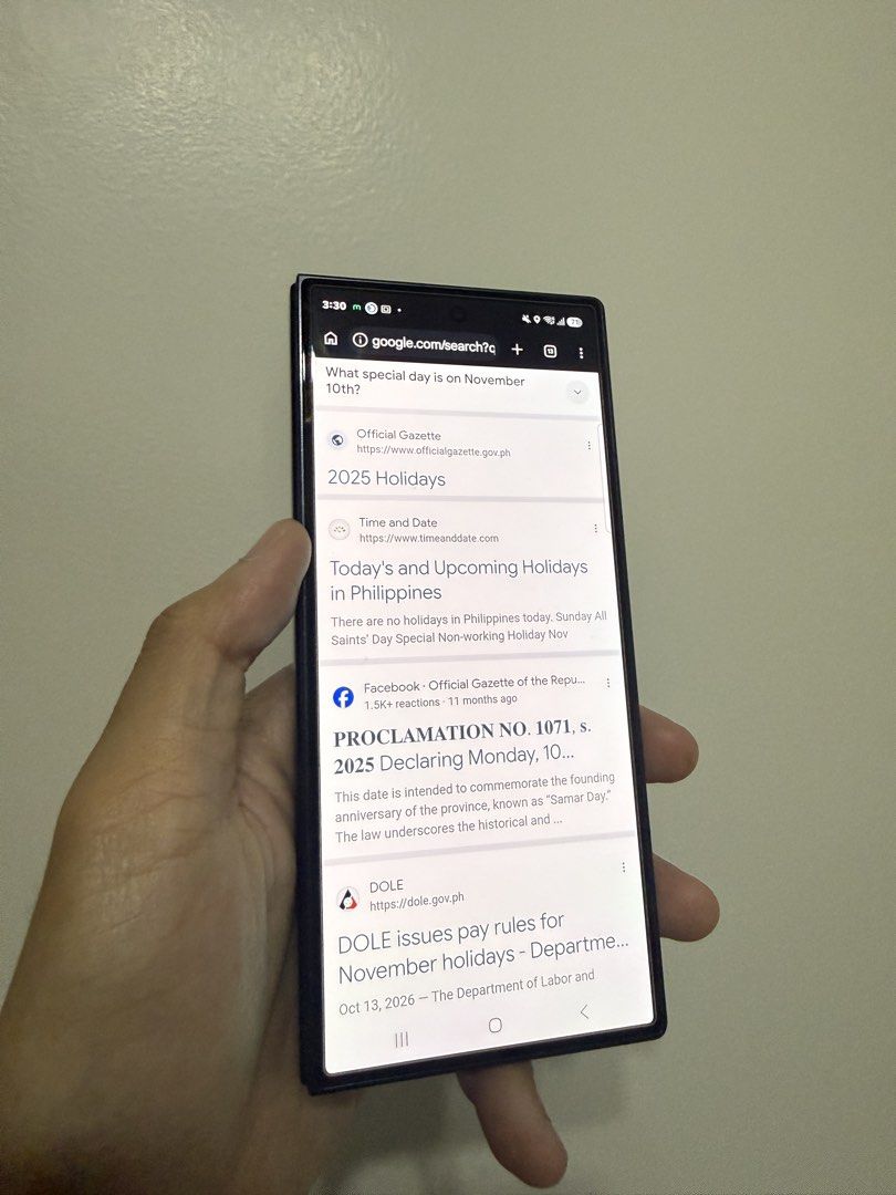 SAMSUNG FOLD 7 512GB NTC OPENLINE (Category: Samsung) located in Manila. Submitted by shedricka11405 (Listing ID 1470220004, Image 3). Description: - Brand/Model: Samsung Galaxy Z Fold 7 - Storage: 512GB - Status: NTC Openline (works with all local networks) - Condition: Excellent, pristine physical state - Inclusions: Original box(no cable/charger), NILKIN MAGNETIC FOLD(1.5k) , tempered glass - Both screens working properly - MEET- UPS ONLY Loca