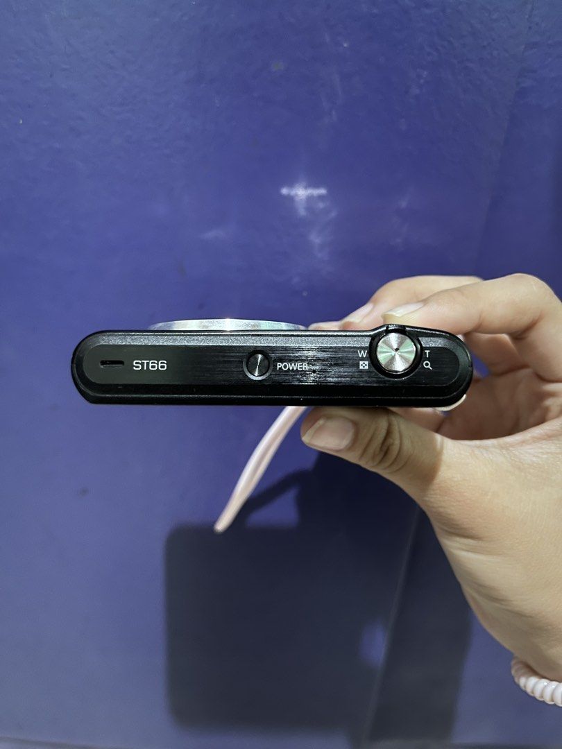 Samsung ST66 DigiCam (w/free untested exilim) (Category: Cameras) located in Manila. Submitted by macinasley96164 (Listing ID 1470159348, Image 3). Description: Camera features: - 16.1MP - All functions working (almost like new) - Kindly dm me for the sample shots Honest disclosures: - slight vignette on the screen (not affected output) Inclusions: - Unit - Battery - Strap (W 1 free untested exilim cam) Price is slightly nego, just dm! Location: 