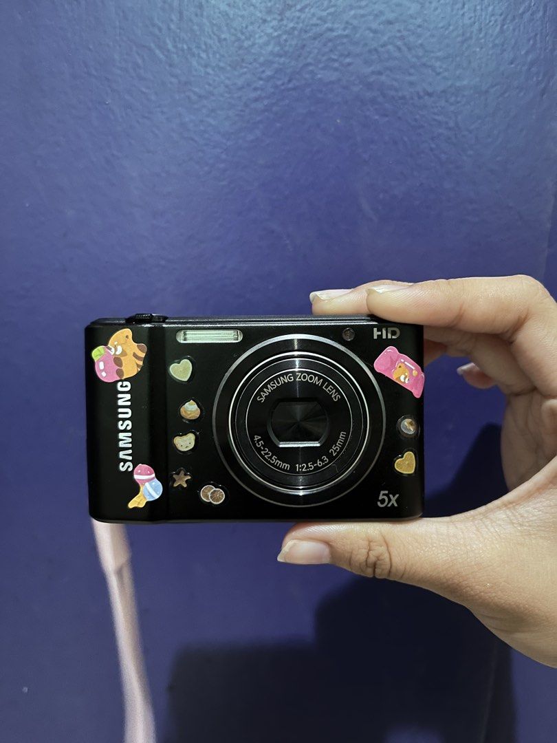 Samsung ST66 DigiCam (w/free untested exilim) (Category: Cameras) located in Manila. Submitted by macinasley96164 (Listing ID 1470159348, Image 1). Description: Camera features: - 16.1MP - All functions working (almost like new) - Kindly dm me for the sample shots Honest disclosures: - slight vignette on the screen (not affected output) Inclusions: - Unit - Battery - Strap (W 1 free untested exilim cam) Price is slightly nego, just dm! Location: 