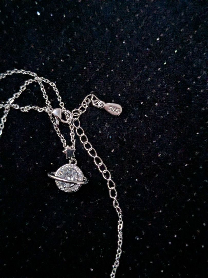 Sandee Rain White Zircon S925 Necklace (Category: Necklaces) located in Quezon City. Submitted by nnncorner (Listing ID 1470281016, Image 3). Description: Sandee Rain White Zircon Orb Necklace Made in Korea Hypoallergenic Non tarnished S925 Hallmark Great for gifting! Has provided velvet box Length 26 cm locked Pendant .4 inch 36,400 won SRP / 1,654 in php Selling 1,280.