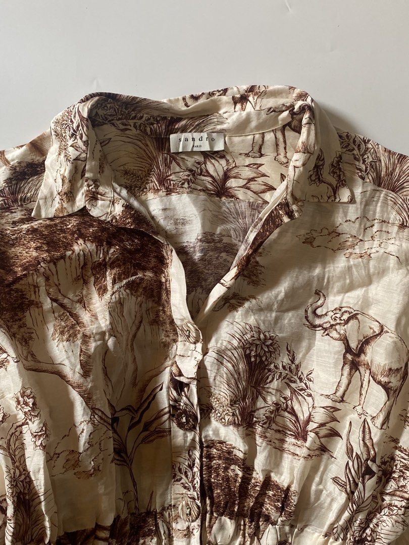 Sandro Paris Printed Linen Mini Dress (Category: Dresses) located in Makati City. Submitted by la_femme_by_bncks (Listing ID 1470257635, Image 3). Description: Length 29 Width 20 Measured it by inches Issue: N/A This is a pre-loved/thrifted items and may show minor signs of issue due to its vintage nature. Kindly manage expectations. No refunds or exchanges will be accepted. 📍Pasay City DM for inquiries..