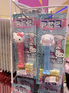 Pez Hello Kitty 40th Anniversay Limited Edition Tin Set, Toys ...