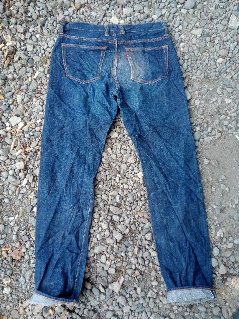Sauce Zhan Selvedge Pants (Category: Jeans) located in Santo Niño. Submitted by jovilrend64719 (Listing ID 1470277374, Image 1). Description: Sauce Zhan Selvedge Denim Pants Waist: 31-32 Inches Length: 42 Inches.