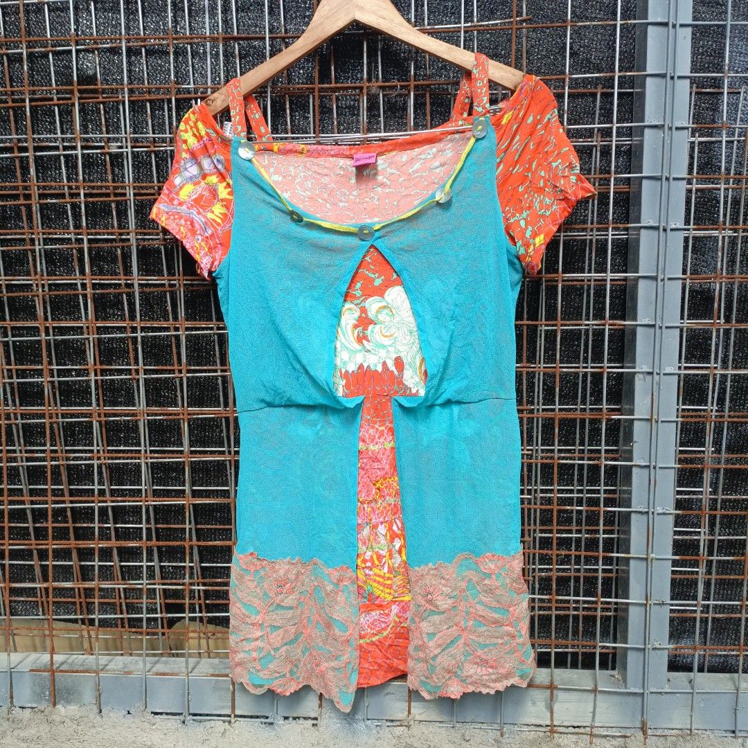 SAVE THE QUEEN DRESS (Category: Dresses) located in Cotabato. Submitted by pure.moenlimba12 (Listing ID 1470198086, Image 1). Description: L ON TAG (FITS TO MEDIUM) COMPLETE TAGS (W THR RING) NEED WASH NO ISSUE.