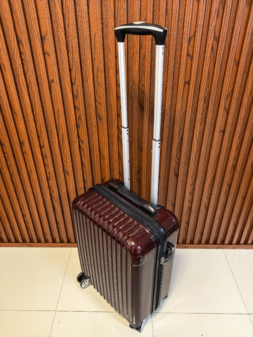 Saxoline Japan Brand Luggage (Category: Luggage) located in Manila. Submitted by uno001 (Listing ID 1470201735, Image 2). Description: Brand: Saxoline "Japan Brand" ✨ In Very Good condition ✅ 💯 Legit Brand ✅ Small Handcarry luggage ✅ H20" x L13.75" x D9" ✅ Heavy Duty Guaranteed ✅ 360°Wheels All smooth ✅ TSA002 Lock with Key.