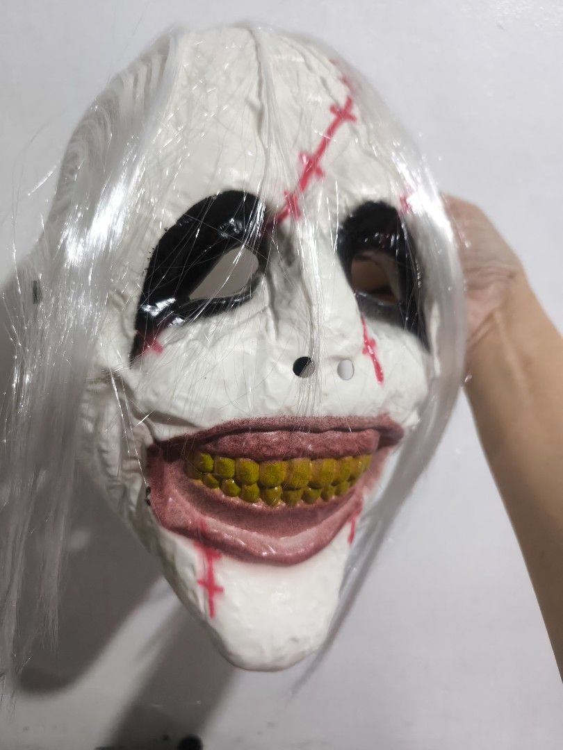 Scary Mask Halloween Mask (Category: Everything Else Others) located in Marikina City. Submitted by alecfordy (Listing ID 1470175865, Image 2). Description: Scary Mask Halloween Mask.