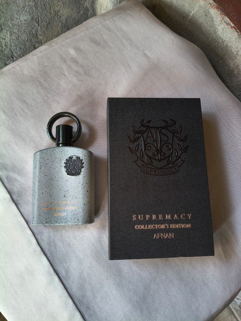 SCE (Category: Fragrance & Deodorants) located in Manila. Submitted by sepjidawn (Listing ID 1470224494, Image 3). Description: SCE conditions: almost new size: 100ml ⏹️PRICE; 1,499 🟡with box 🟡mabigat yan takip 🟡almost 30 sprays only 🟡pr3m!um c0py only, but goods na goods yan 🟡goods pang daily mapa office, school etc. 🟡UGALIIN BASAHIN ANG BUONG DETAILS WAG MASYADO EXCITED 🟡NO RETURN POLICY UNA HND AKO MALL/ONLINESHOP ETC. AND ALL DETAILS a