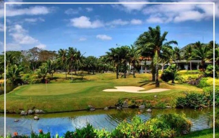 Scenic Golf Course with Pond and Palm Trees (Category: Lot) located in Manila. Submitted by macoiaze (Listing ID 1470144365, Image 1). Description: #ManilaSouthwoods lot for sale.🏡920 sqm Phase1. 40k per sqm. DM for interested📲.