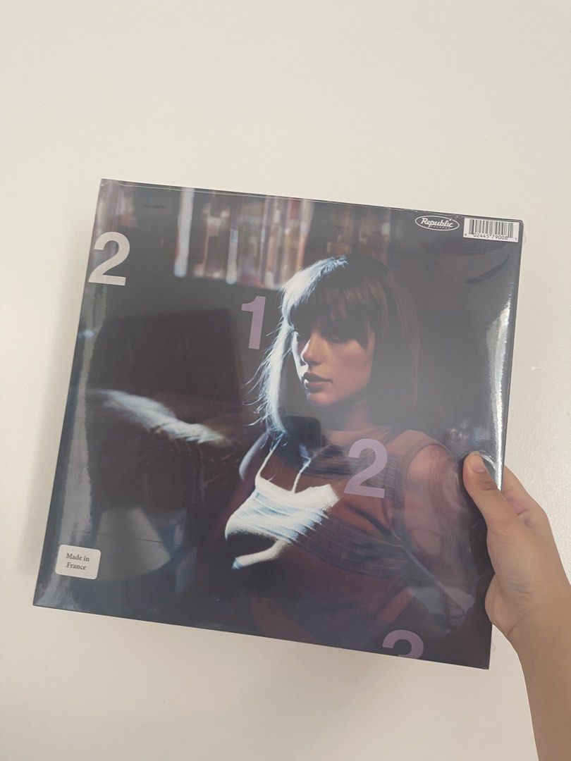 Sealed Taylor Swift Midnights Target Edition Vinyl (Category: Vinyls) located in Meycauayan. Submitted by penguinmina12 (Listing ID 1470174136, Image 2). Description: TAYLOR'S VERSION VINYL FOR SALE all sealed and mint condition! Speak Now Orchid Marbled - ₱2,500.00 Midnights Love Potion Special Edition - ₱2,500.00 Midnights Target Edition - ₱2,500.00 rfs: decluttering.