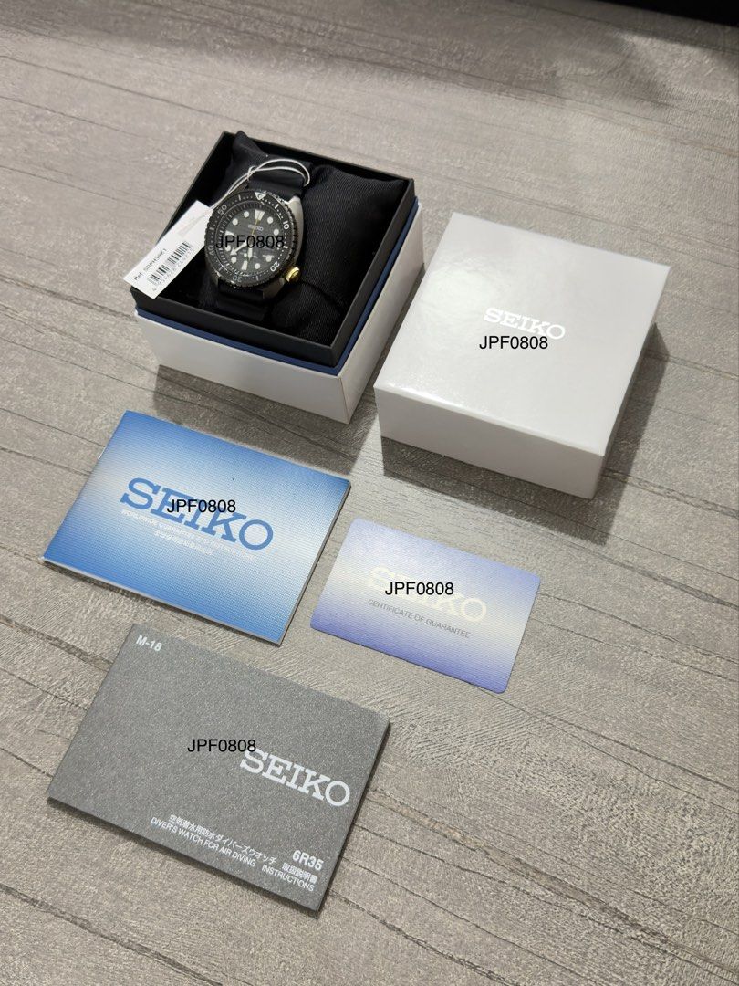 Seiko SRPH39 King Turtle “Gorge Taroko” (Category: Men's Watches) located in Makati City. Submitted by jpf0808 (Listing ID 1470304690, Image 2). Description: Seiko SRPH39 King Turtle “Gorge Taroko” LE 500 pcs only Taiwan Exclusive • Dial: Stone-grey textured (waffle pattern) dial inspired by the marble formations of Taroko Gorge in Hualien • Bezel: Black ceramic bezel with a knurled grip edge • Crown: Gold-tone screw-down crown positioned at the 