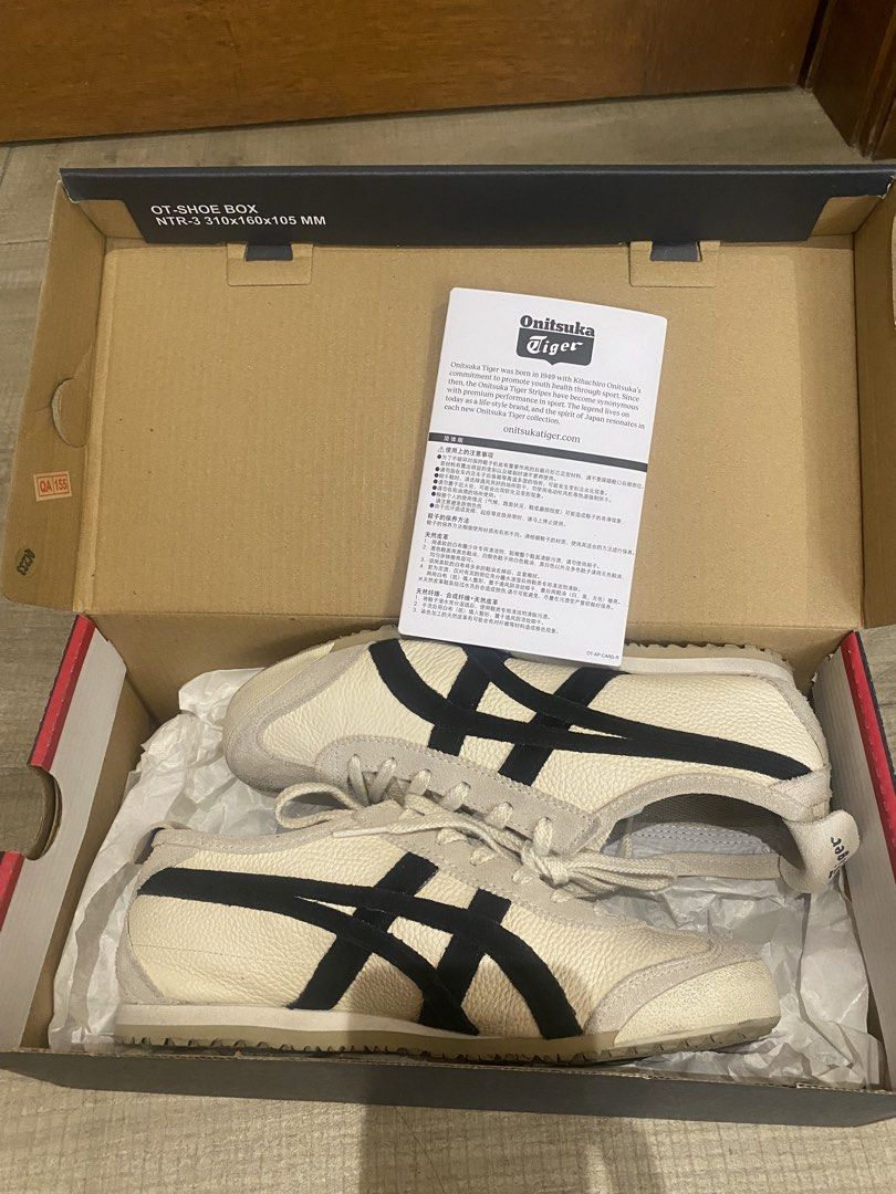 Selling Onitsuka Tiger Mexico 66' black white (Category: Sneakers) located in Manila. Submitted by crabramenlover (Listing ID 1470117475, Image 3). Description: LF BUYER! Onitsuka Tiger Mexico 66' in white black, womens size 36 EU. BOUGHT FOR: 9200 SELLING FOR: 4800 .