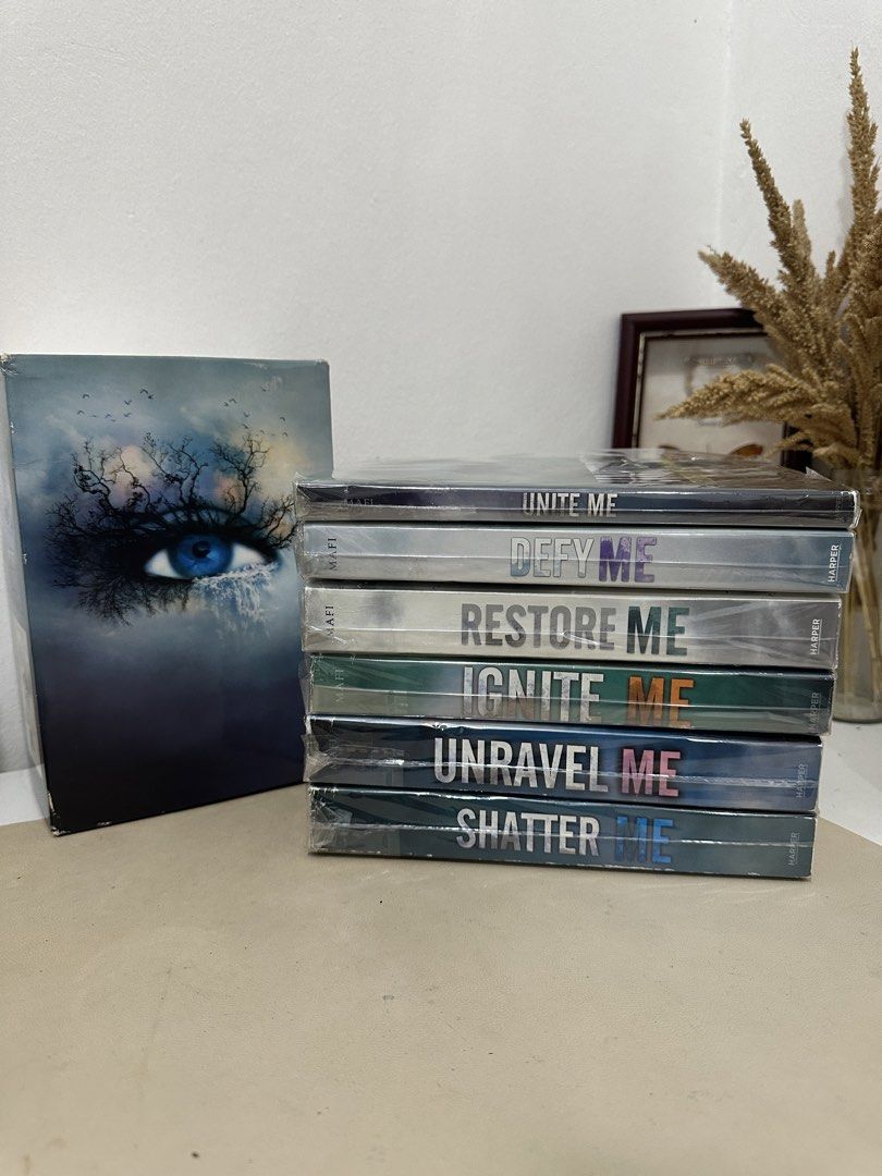 Shatter Me Series by Tahereh Mafi (US Paperback) (Category: Storybooks) located in Cabanatuan. Submitted by thebookishbellefinds (Listing ID 1470188268, Image 1). Description: ‼️SOLD AS SET ONLY‼️ I’m letting these go from my personal collection to clear up some shelf space. All books are guaranteed 100% authentic. 📌 Books are sealed in OPP plastic w/ silica gel to prevent foxing and more tanning. 📌 In good condition. No annotations. No foxing,