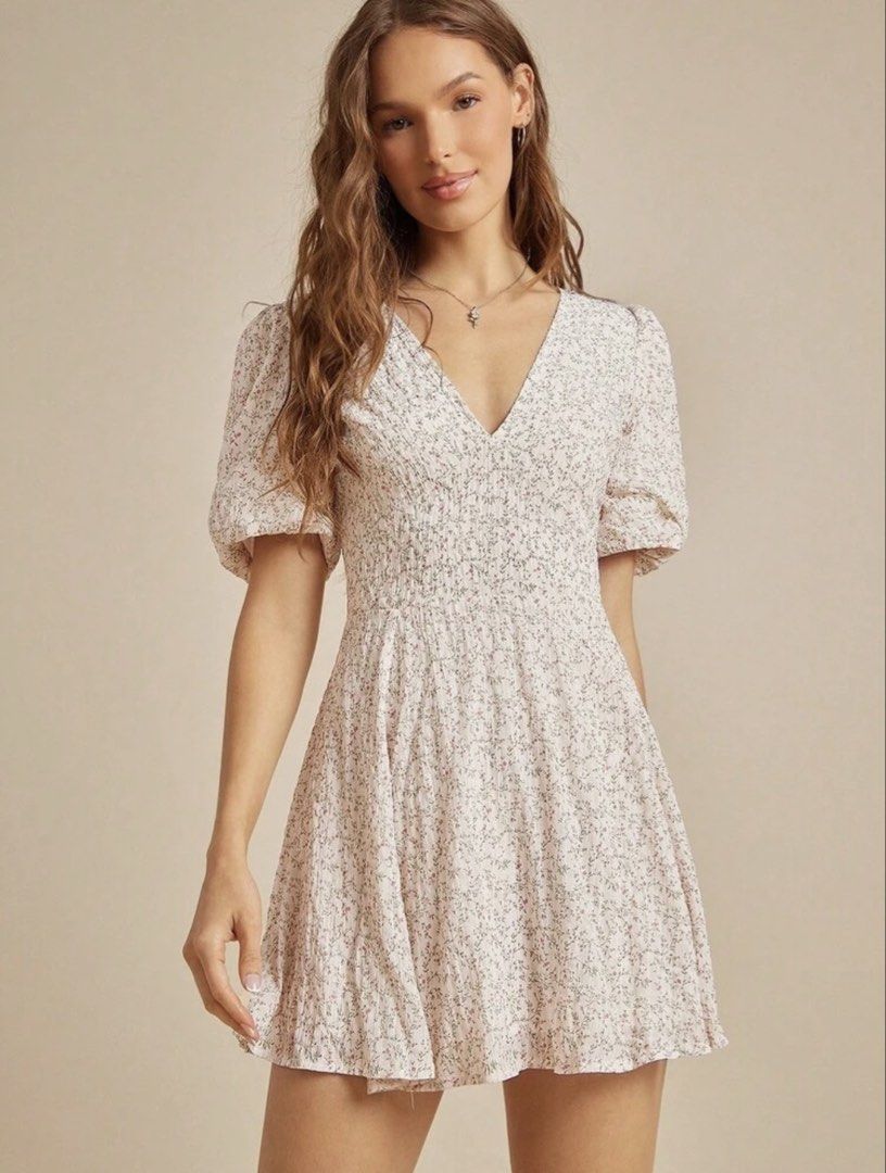 Shein Floral Dress (Category: Dresses) located in Quezon City. Submitted by everythingmustgo__ (Listing ID 1470244533, Image 3). Description: Brand new Size: extra small (runs big) Color: light pink ‼️ firm with price. low ballers will not be entertained ‼️.