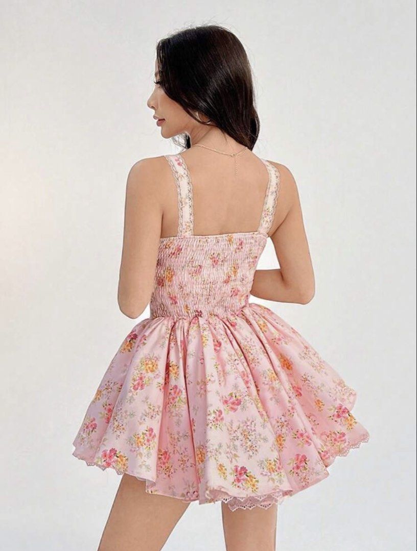 Shein Pink Dress (Category: Dresses) located in Quezon City. Submitted by prelovedbykhy (Listing ID 1470277302, Image 2). Description: .