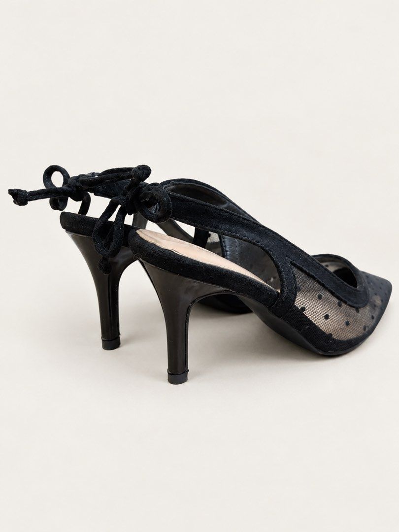 SHEIN size 34 (Category: Sandals) located in Pasig City. Submitted by prelovedbyjammy (Listing ID 1470283466, Image 2). Description: worn once only heels: 3 inch.