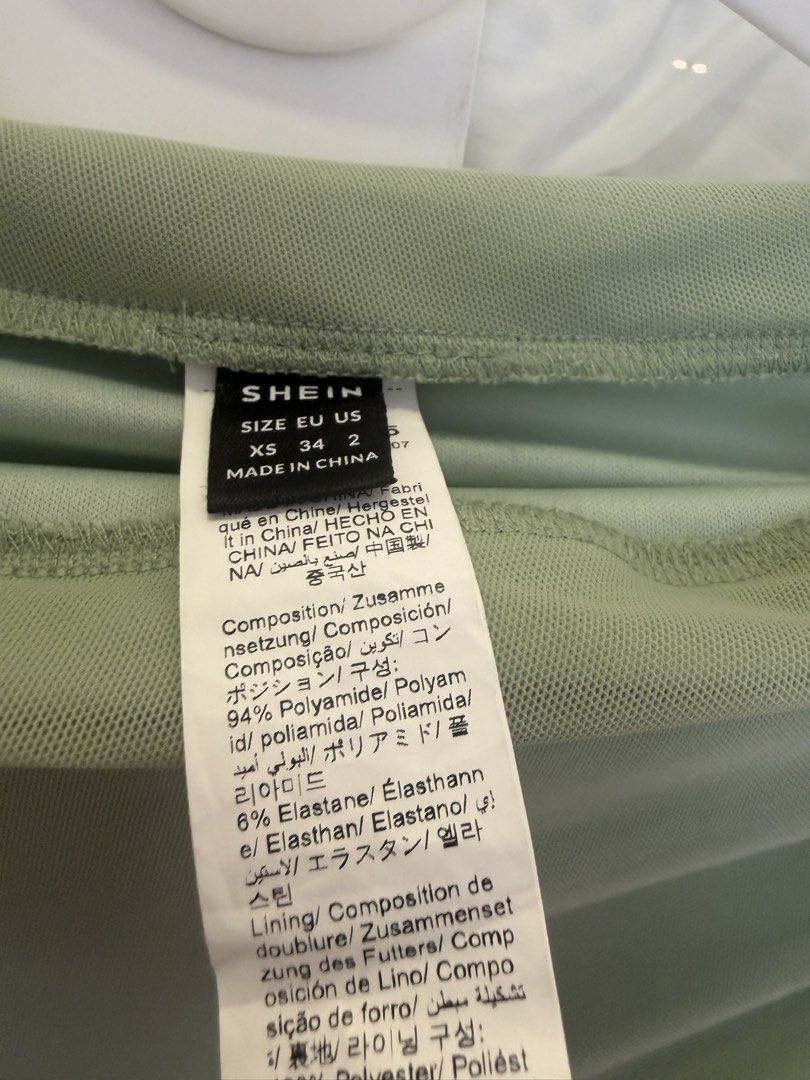 Shein skirt (Category: Skirts) located in Quezon City. Submitted by destashingmycloset (Listing ID 1470247236, Image 2). Description: .