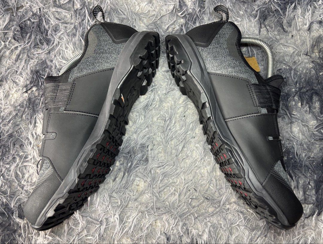Shimano (Category: Sneakers) located in Legazpi City. Submitted by thesource052 (Listing ID 1470292153, Image 3). Description: Shimano Lockless Crosscountry Size: 44EUR , 10us , 28CM LIKE NEW NO ISSUE WATERPROOF . No heel drags Authentic 2800 ONLY RUSH! .