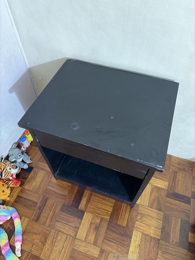 Side Table BLIMS (Category: Shelves, Cabinets & Racks) located in Cainta. Submitted by cubic01 (Listing ID 1470273734, Image 3). Description: Can be repaint. Still durable.