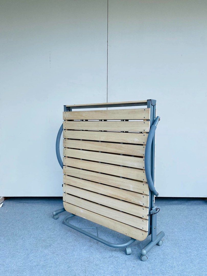 Single Folding Bedframe (Category: Bed Frames & Mattresses) located in Manila. Submitted by elliefurnies31 (Listing ID 1470276792, Image 2). Description: "JAPAN SURPLUS" FOLDING BEDFRAME BRAND NEW CONDITION WITH BOX SIZE: 81L" x 36W" x 14-43H" inches (AS-IS ITEM) IN GOOD CONDITION.