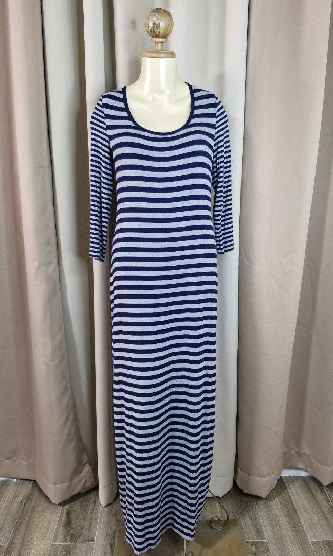 S-M: Calvin Klein Comfy Dress (Category: Dresses) located in Calabanga. Submitted by deniseallyson (Listing ID 1470162819, Image 1). Description: .