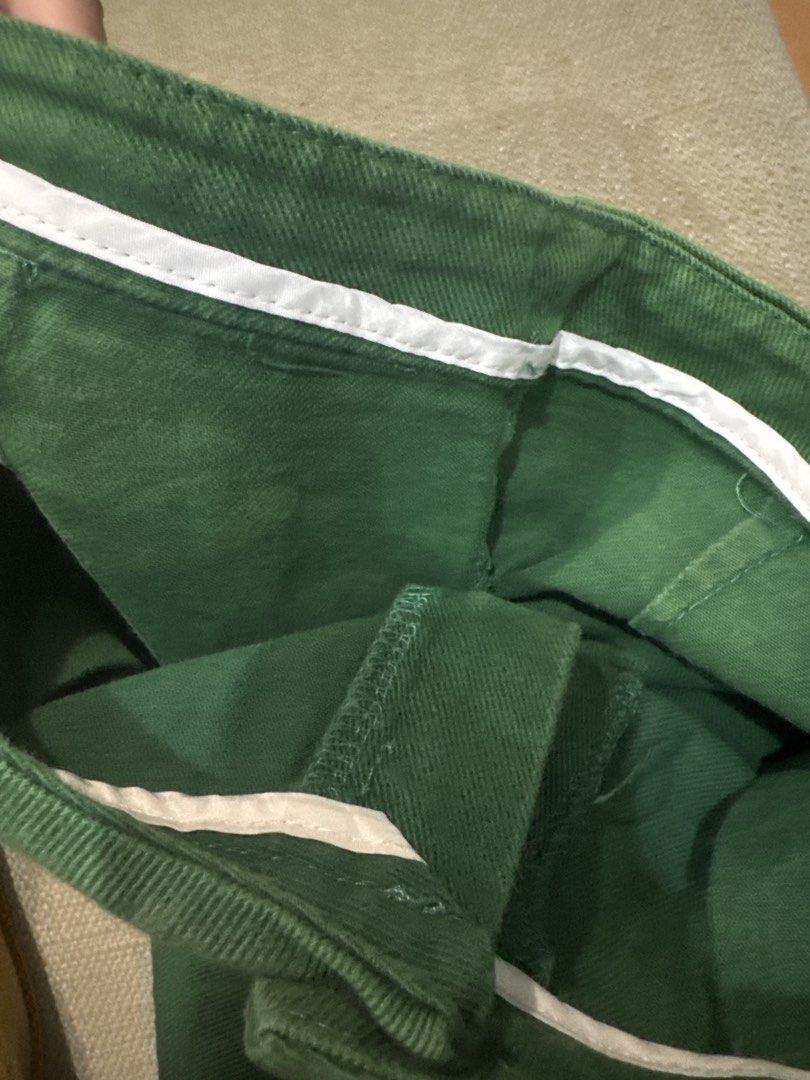 Soft Denim Green short jorts (Category: Shorts) located in Makati City. Submitted by banshee1411 (Listing ID 1470264571, Image 3). Description: relaxed fit.