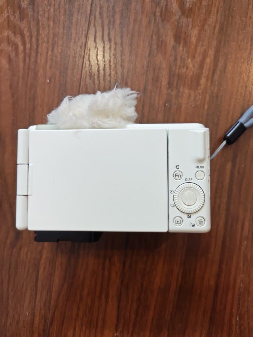 Sony ZV-1M2 White Digital Camera, Photography, Cameras on Carousell