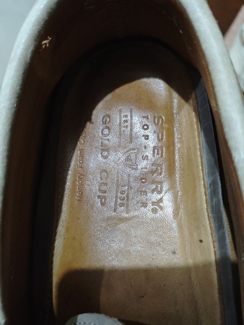 Sperry Gold Cup Top Sider (Category: Casual Shoes) located in Borongan. Submitted by thrifthappens.ph (Listing ID 1470263235, Image 3). Description: Sperry Gold Cup Top Sider Still In Good Condtion 2k + sf.