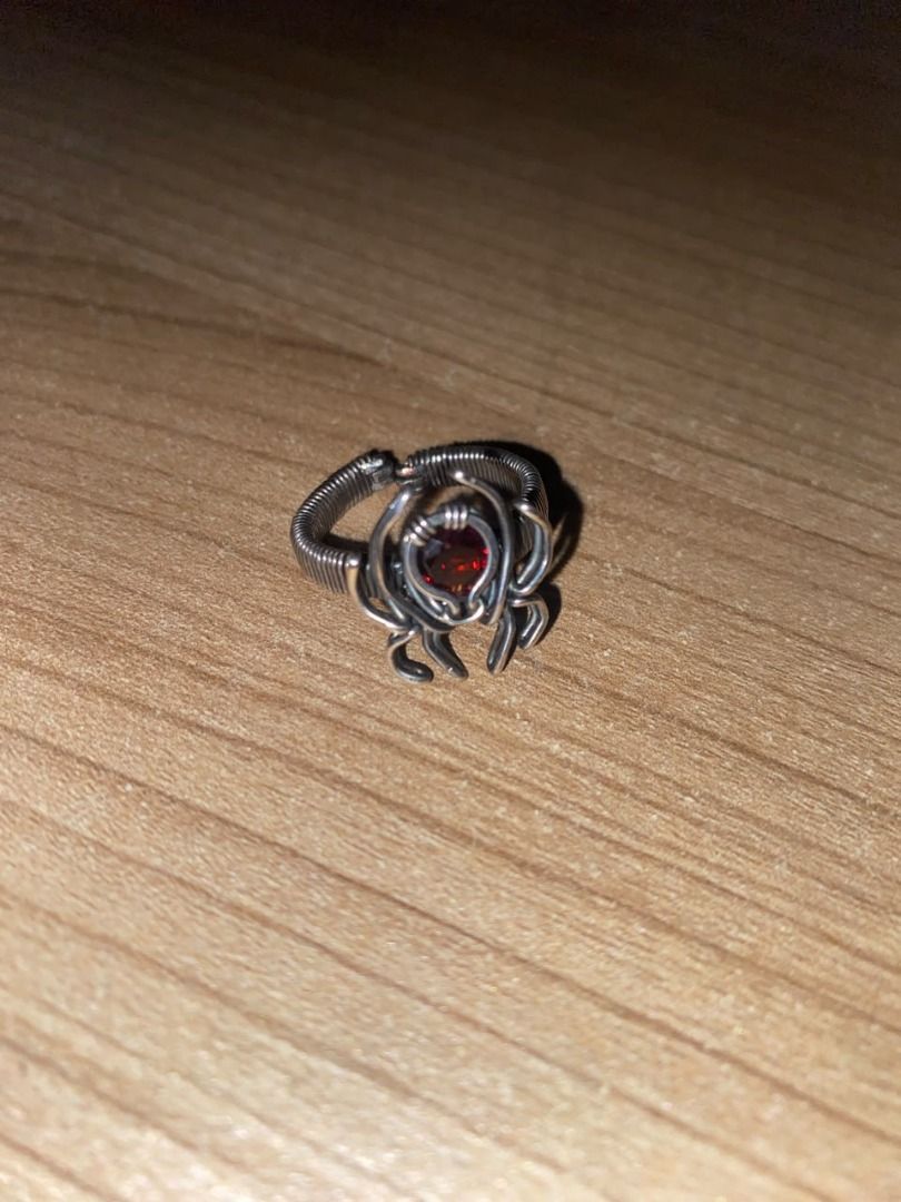 Spider Ring, Women's Fashion, Jewelry & Organisers, Rings on Carousell