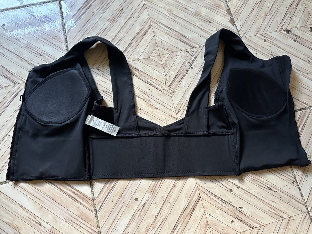 sporty seamless bra (Category: Activewear) located in Angeles City. Submitted by alejeong27 (Listing ID 1470217310, Image 3). Description: .