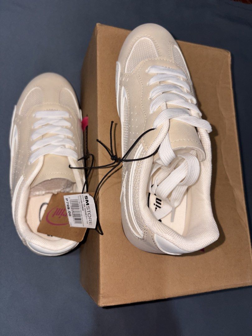 Sprint Beige Sneakers Size 6 (Category: Sneakers) located in La Trinidad. Submitted by g00dfinds101 (Listing ID 1470187460, Image 3). Description: 📦 MOVING DAY SALE — NEED GONE ASAP! Sprint Beige Sneakers with White Laces • US Women’s 6 — see attached size chart • Brand new, unworn with tags attached • Breathable mesh panels on toe and sides • Original box included 🚚 FREE SHIPPING.