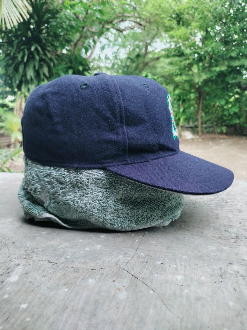 SSK 1990s Seattle Mariners Snapback Hat (Category: Caps & Hats) located in San Joaquin. Submitted by myksss19 (Listing ID 1470211672, Image 2). Description: SSK 1990s Seattle Mariners Snapback Hat 1990s Japanese SSK licensed Mariners cap. Clean Made in Japan baseball heritage..